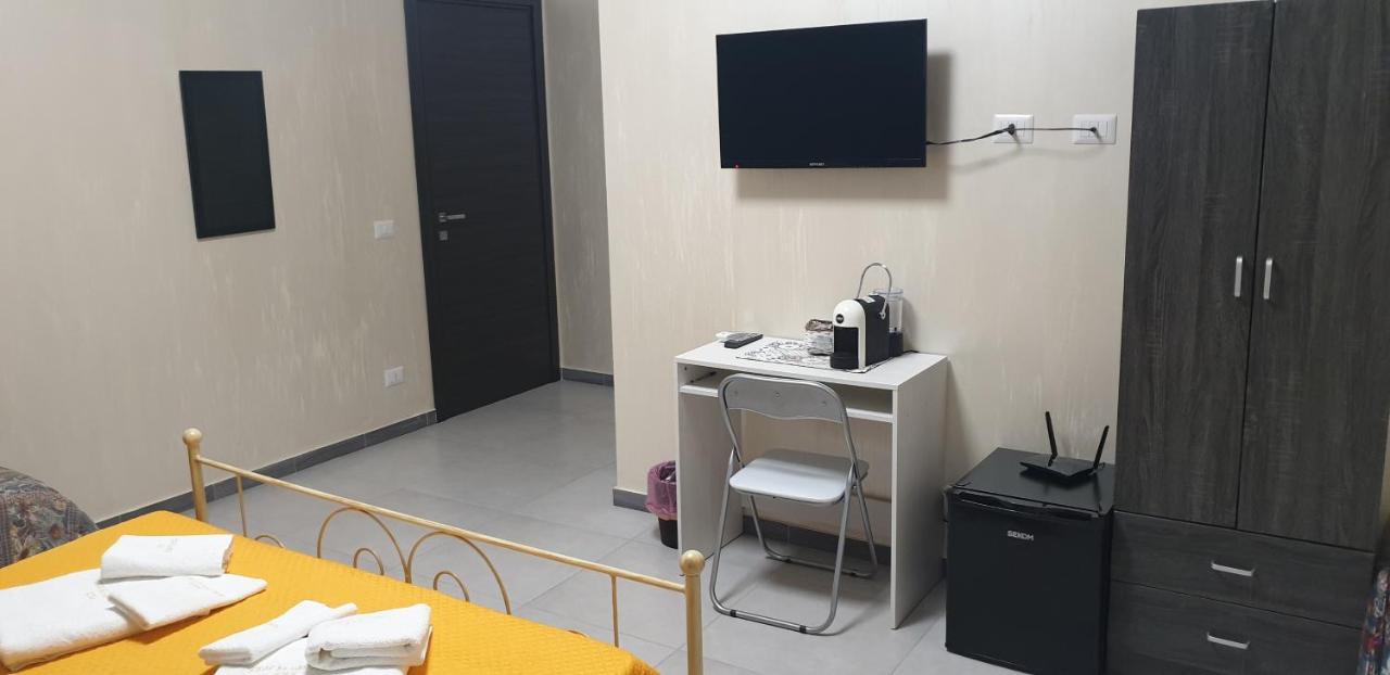 Appartamento Alla Marmora ปอร์โต เอมเปโดเกล ภายนอก รูปภาพ